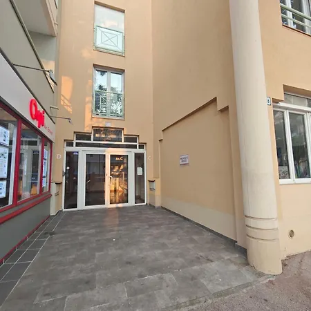 L'echappee Du Port * Fréjus